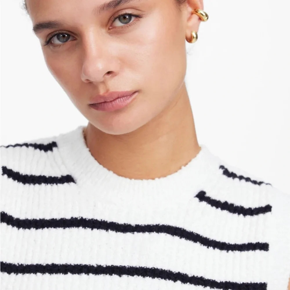 NWT Madewell Bouclé-Knit Sweater Tank Small S Striped White Navy - Picture 5 of 8
